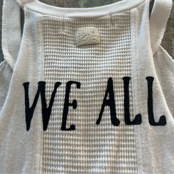 Billabong Designer’s Closet Moon & Skulls Halter Tank XS - Picture 7 of 12